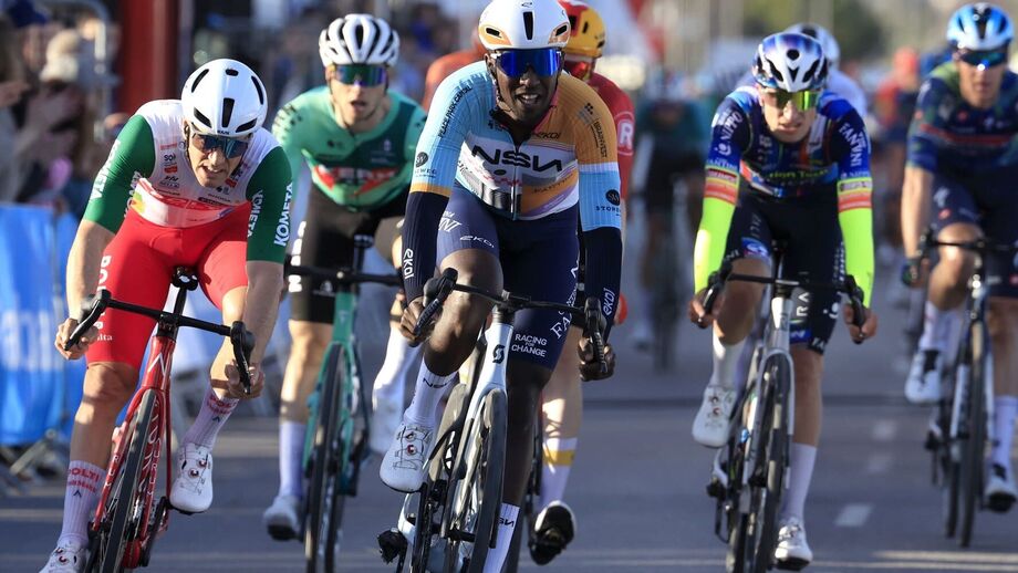 Biniam Girmay lidera Volta à Comunitat Valenciana