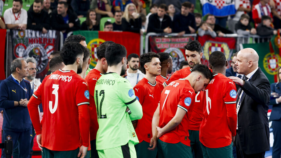 Portugal derrotado na final do Europeu