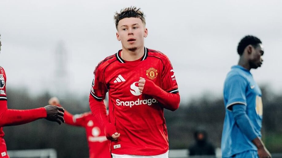 Kai Rooney tem 16 anos, mas já se estreou pelos sub-18 do Man. United