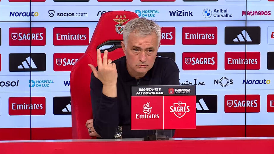 Treinador do Benfica explicou ainda o que Rafa e Sudakov dão de diferente à equipa