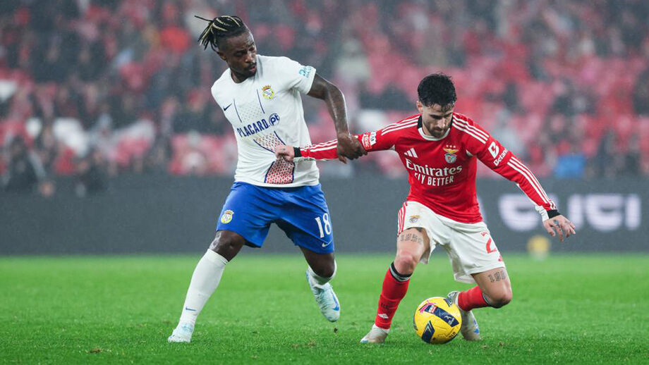 Rafa foi muito acarinhado por adeptos e companheiros no regresso à titularidade na Luz