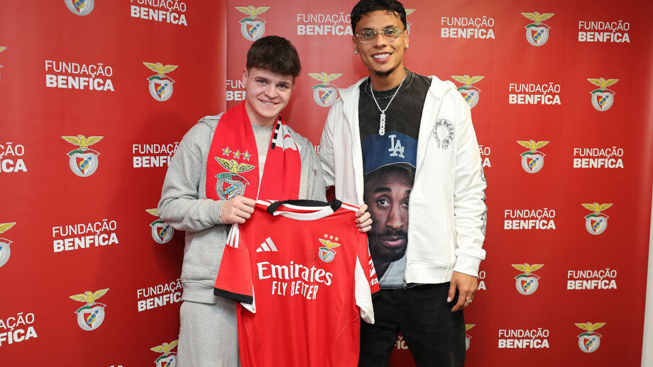 Adriano com Richard Ríos