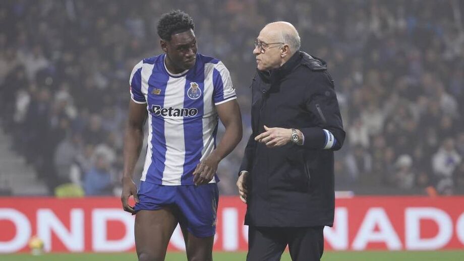 Samu lesionou-se no clássico