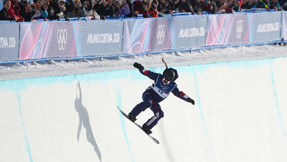 Chloe Kim compete no snowboard nos Jogos Olímpicos 