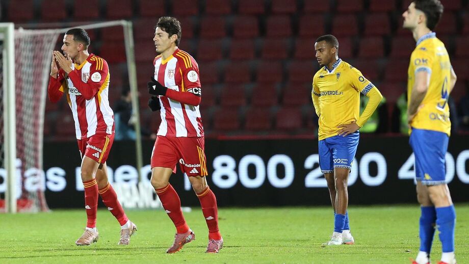 AVS venceu o Estoril