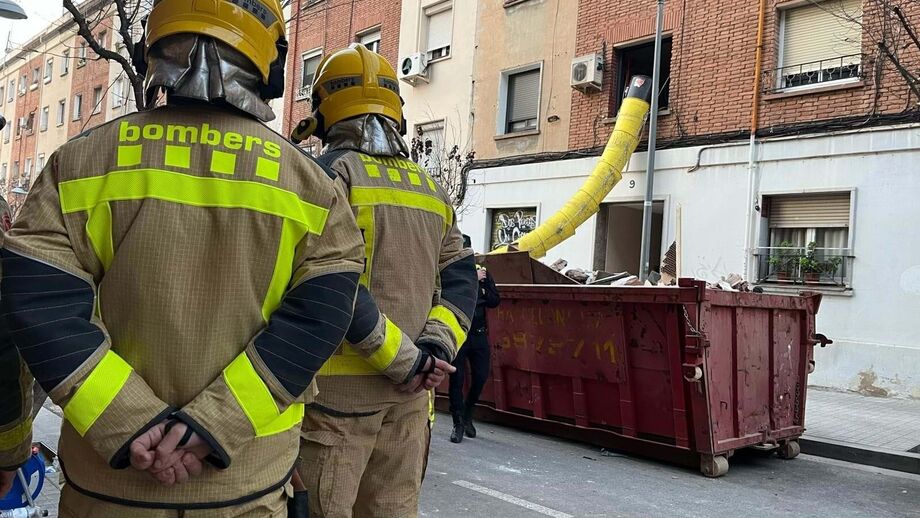 Encontrados três corpos nos escombros de prédio que desabou em Barcelona