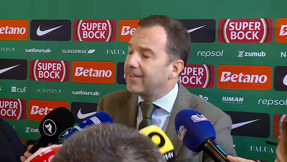 Presidente do Sporting explica beijos que enviou para adeptos do FC Porto no clássico