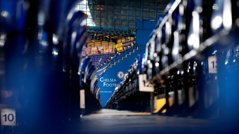 Adeptos do Chelsea procuram mudanças na equipa após época de decisões