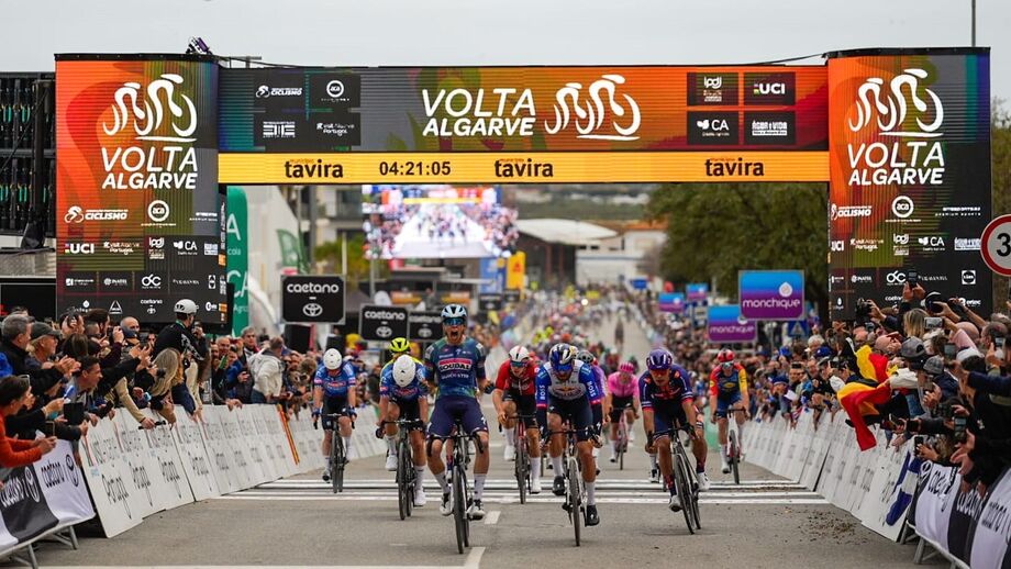 Chegada so sprint a Tavira