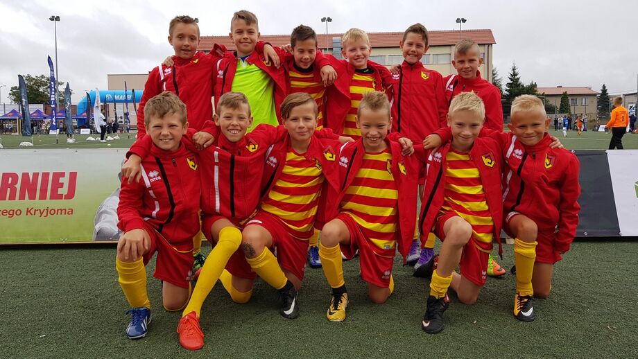 Pietuszewski, em cima, à direita, na formação do Jagiellonia Bialystok