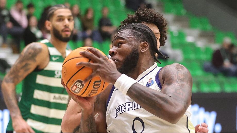 Duelo entre Sporting e FC Porto