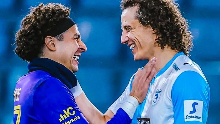 Ochoa e David Luiz reencontram-se num jogo no Chipre