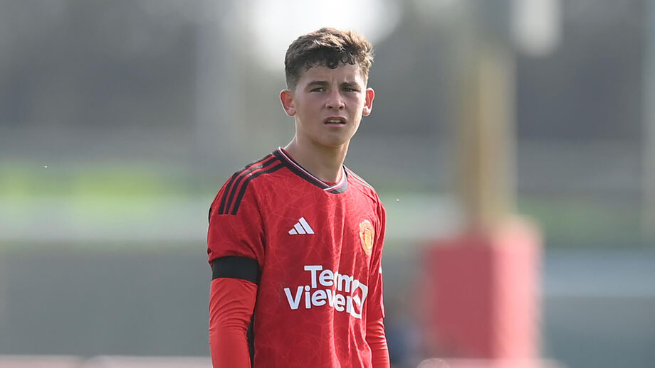 Irmão de jogador do Man. Unitedem maus lençóis