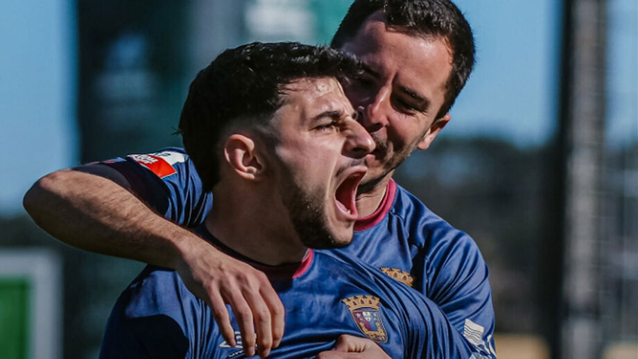 Torrense festeja vitória frente ao Benfica B