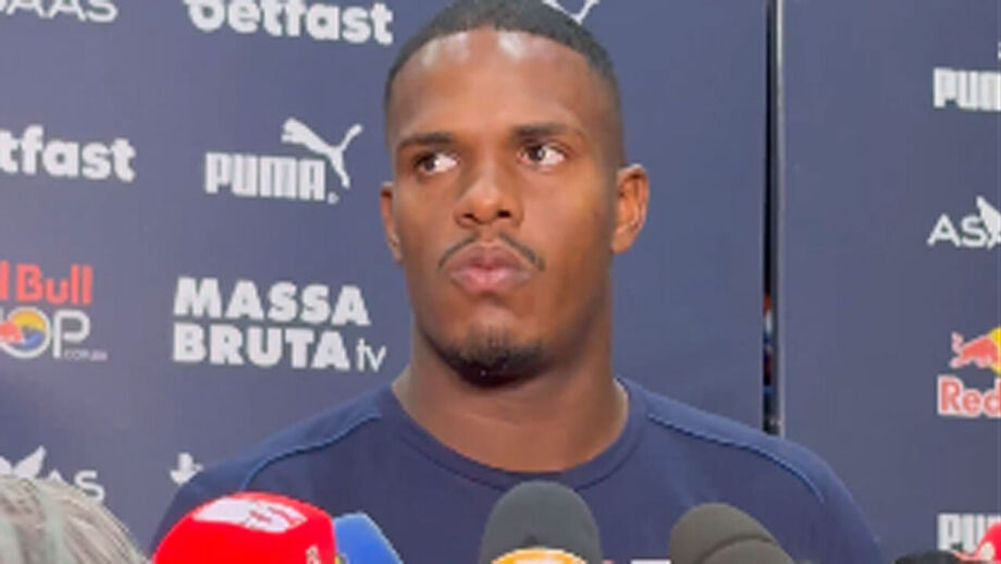 Ex-Benfica, agora no Bragantino, perdeu a cabeça após a derrota com o São Paulo