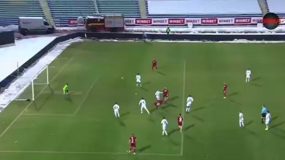 Alejandro Piedrahita deu o triunfo ao Slavia Sofia num momento de inspiração