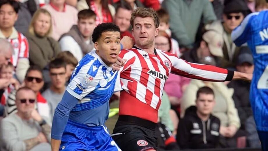 Sheffield Wednesday perdeu por 2-1 frente ao Sheffield United