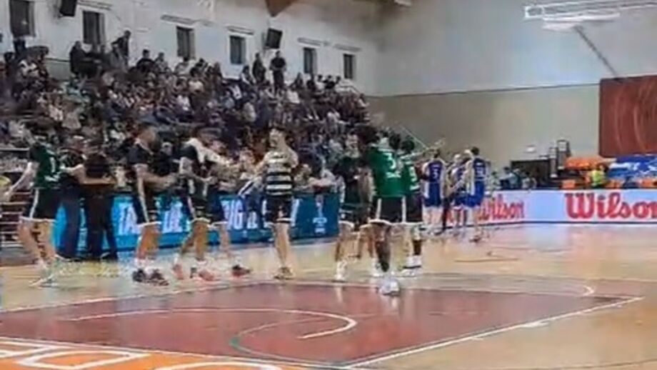 Leões levantam troféu no Algarve