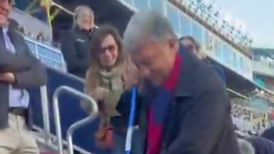 Antigo presidente do clube, que está novamente a concorrer à presidência, deu nas vistas antes do jogo com o Levante