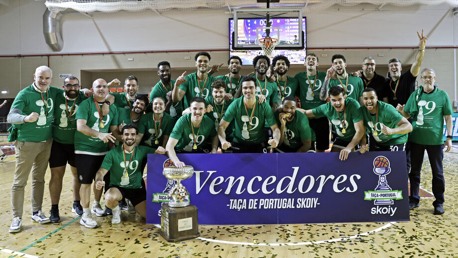 Equipa celebra vitória na Taça de Portugal Skoiy