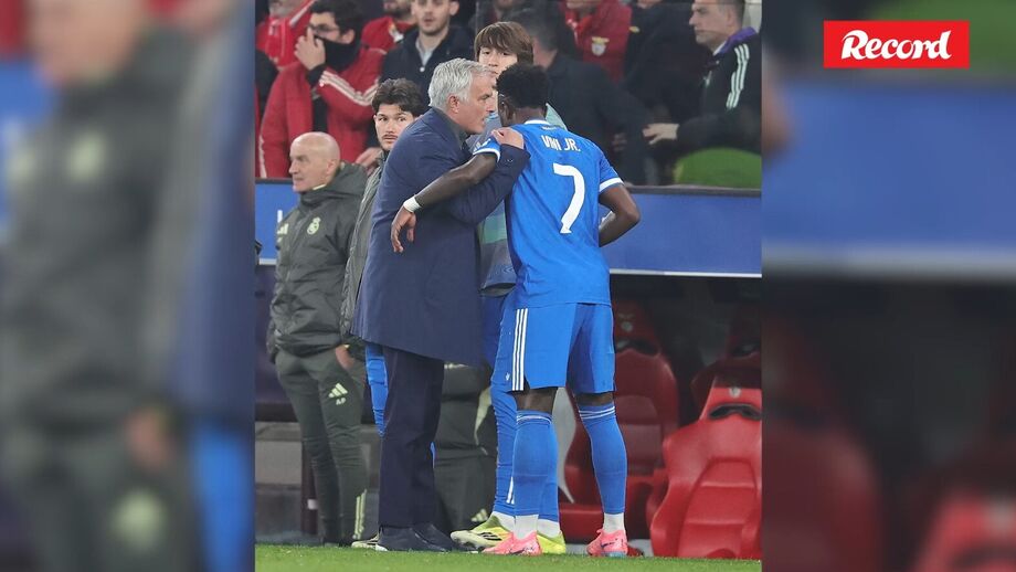 Treinador do Al Sharjah e antigo adjunto de Mourinho em entrevista a Record