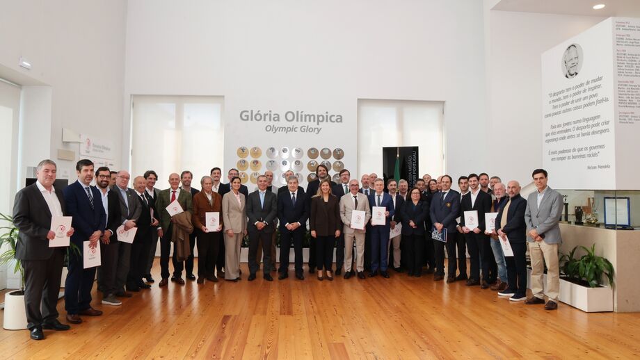 COP assina contratos com federações para recrutamento de diretores técnicos e gestores