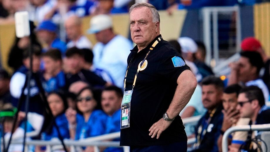 Bacuna reconhece o apoio de Advocaat, destacando a importância da família