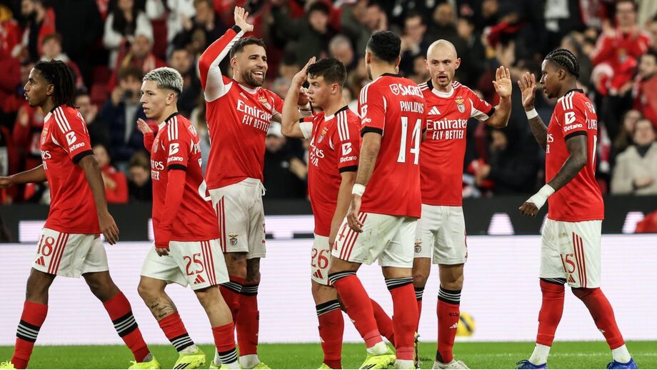 Equipa do Benfica festeja