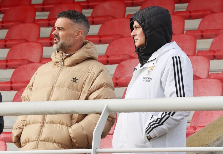 José Mourinho assistiu a Benfica-Sp. Braga em juvenis