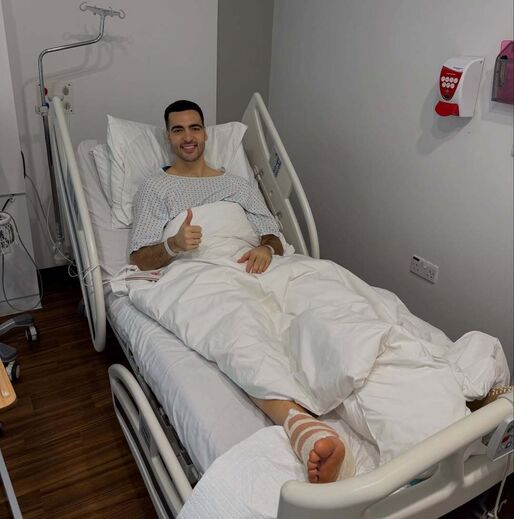 Merino operado com sucesso ao pé direito