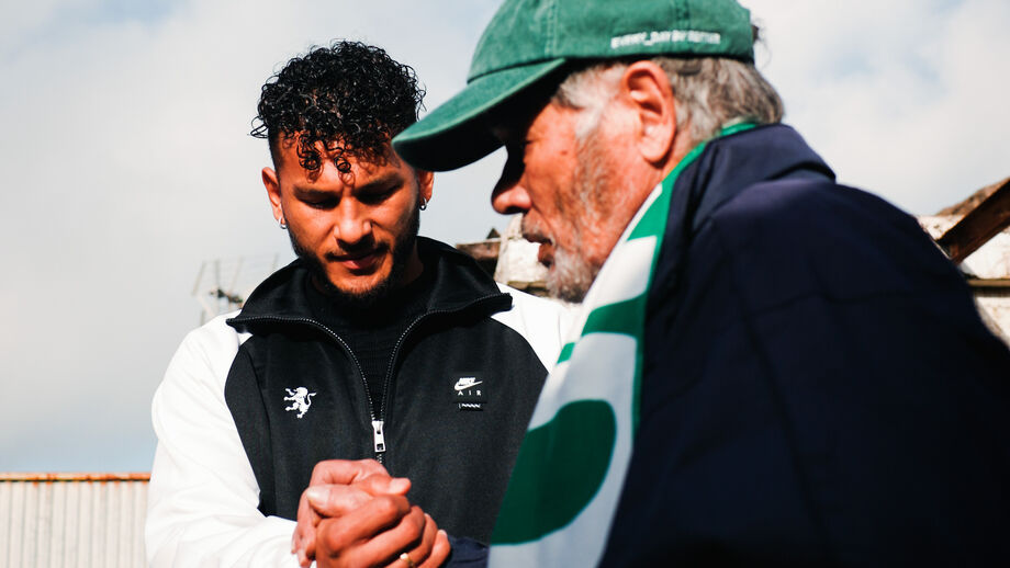 Suárez em novo momento com o senhor Arsénio