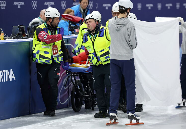 Patinadora foi rapidamente assistida e levada para o hospital