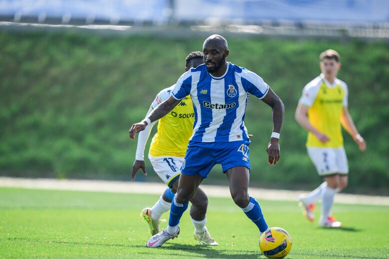 Fofana somou minutos contra o Vizela