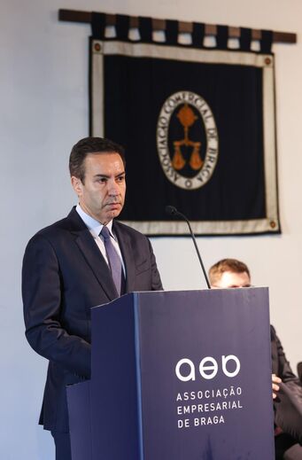 António Salvador na apresentação do estudo da Associação Empresarial de Braga,