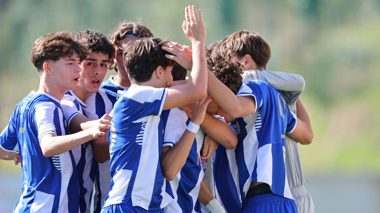 FC Porto mantém-se na liderança da fase de apuramento de campeão de iniciados