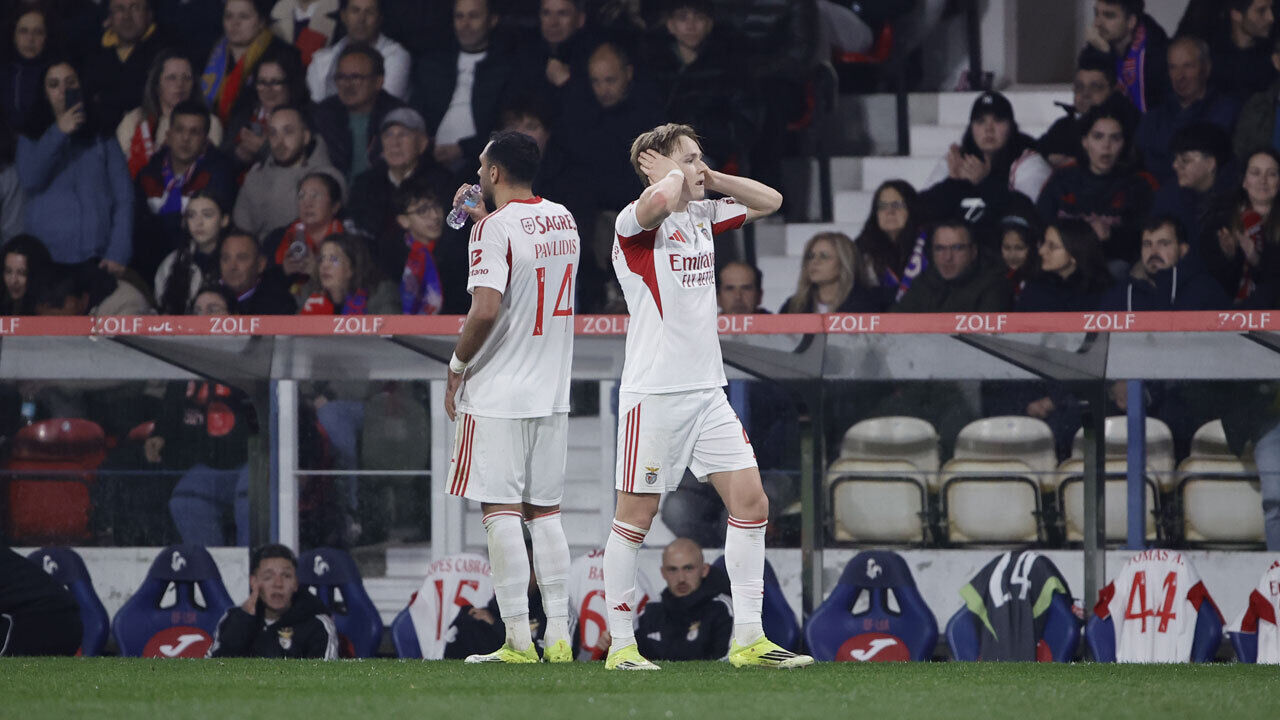 Schjelderup a festejar golo marcado ao Gil Vicente