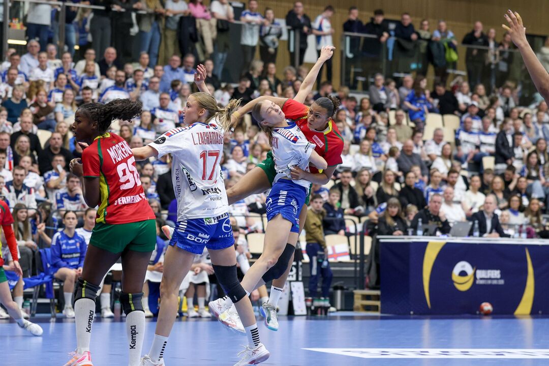 Portugal perde com Ilhas Faroé na qualificação para o Europeu'26