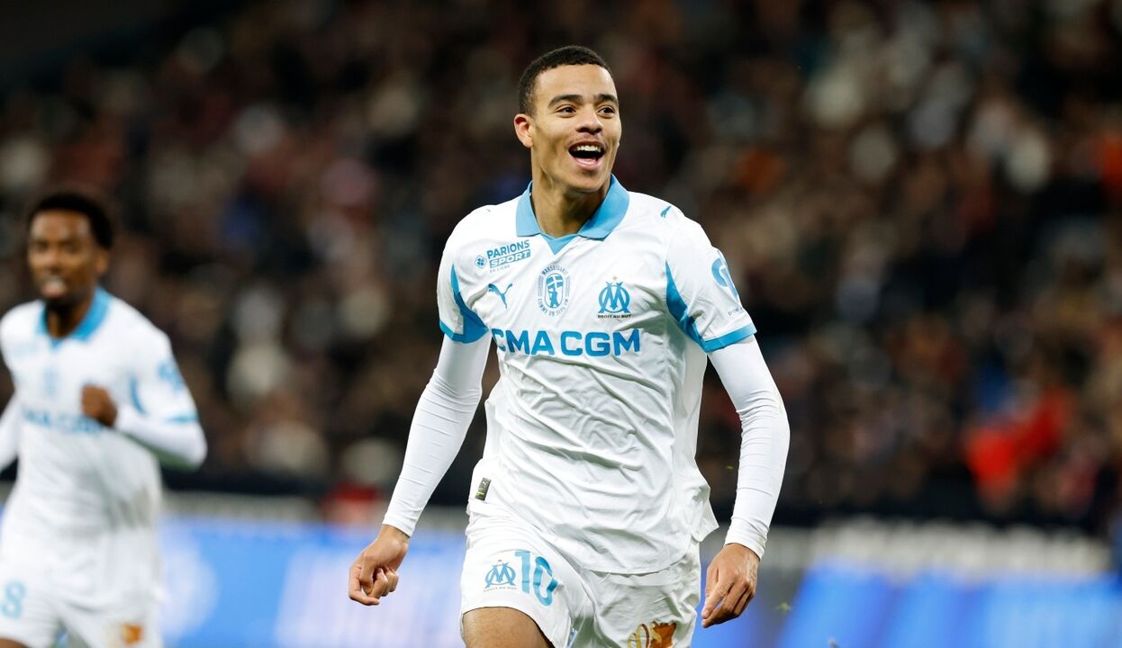 Greenwood considera deixar Marselha apesar de contrato longo