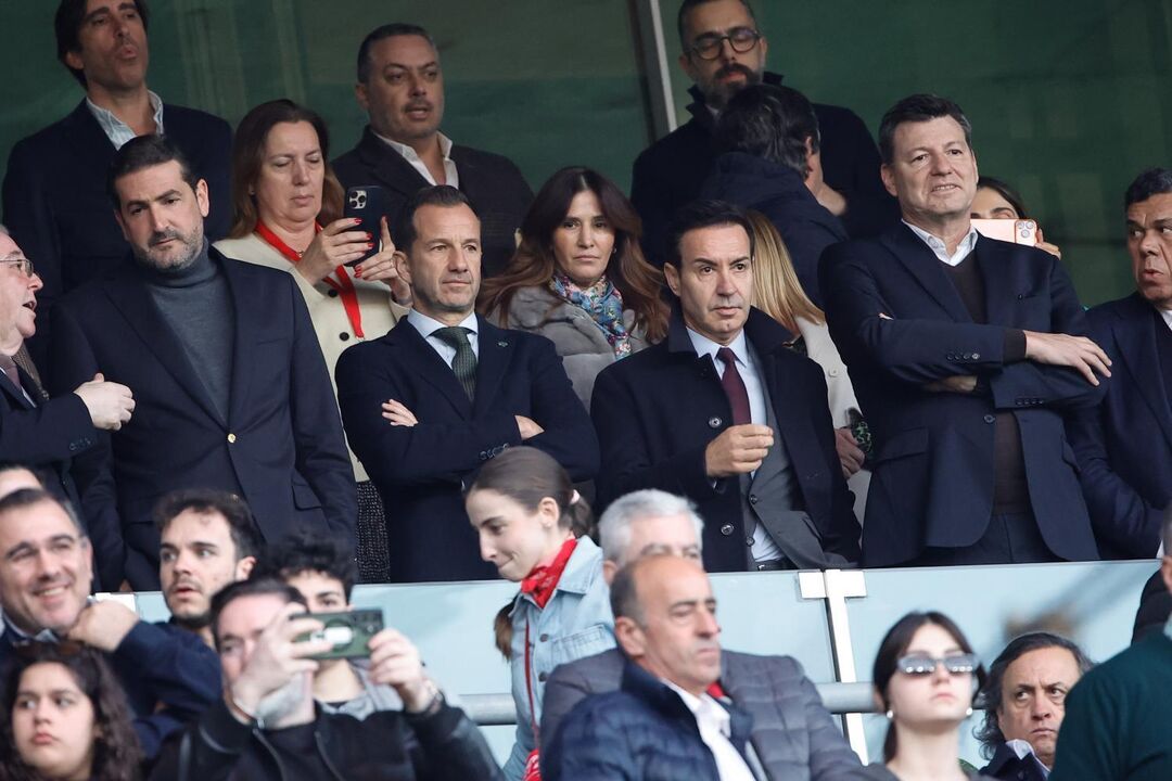 Frederico Varandas ao lado de António Salvador no Sp. Braga-Sporting