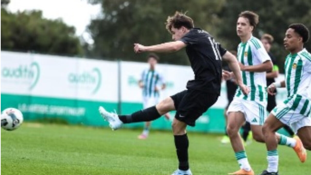 Sporting vence Rio Ave por 2-0