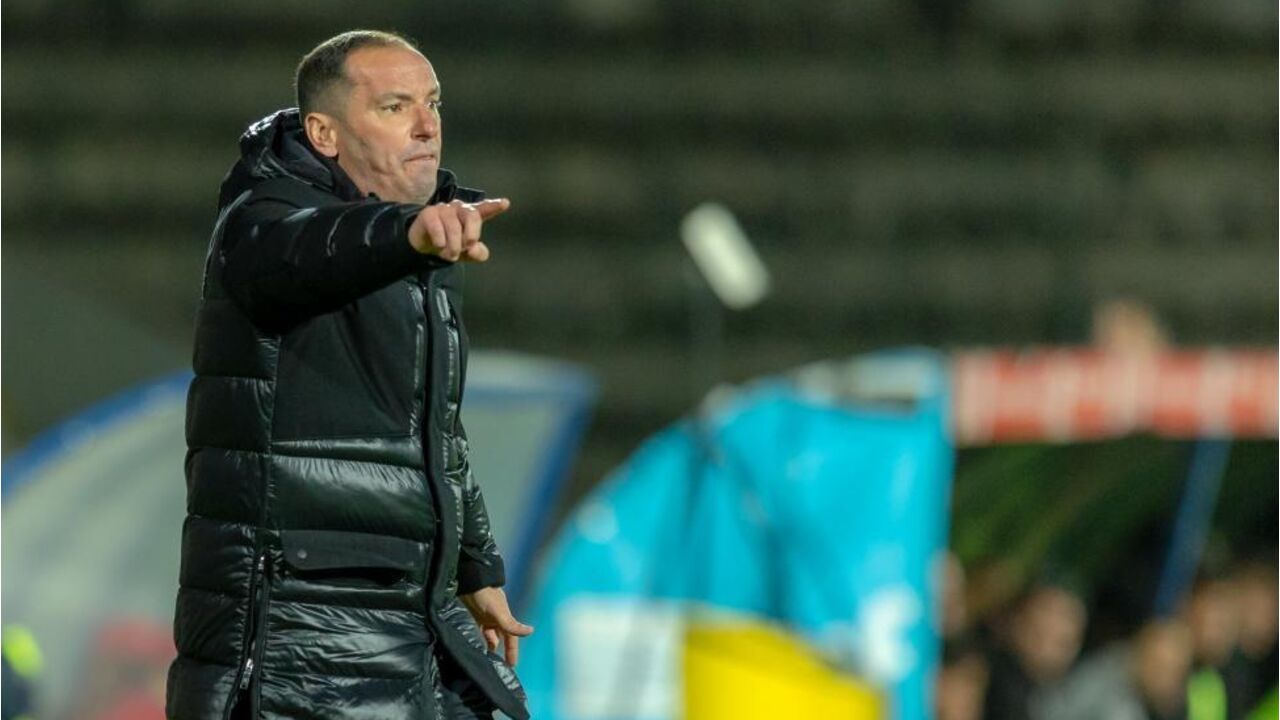 Petit, treinador do Santa Clara