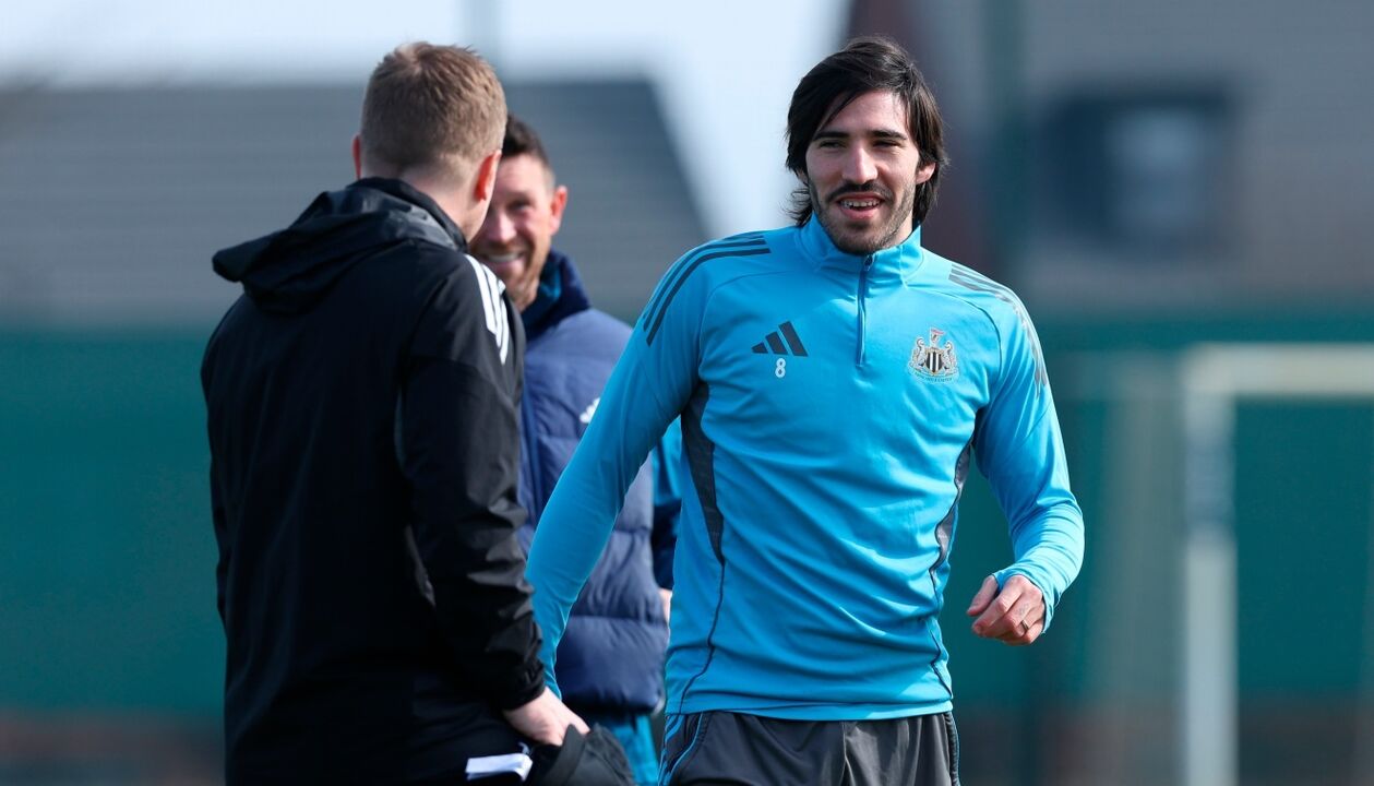 Tonali, jogador do Newcastle, é alvo da Juventus