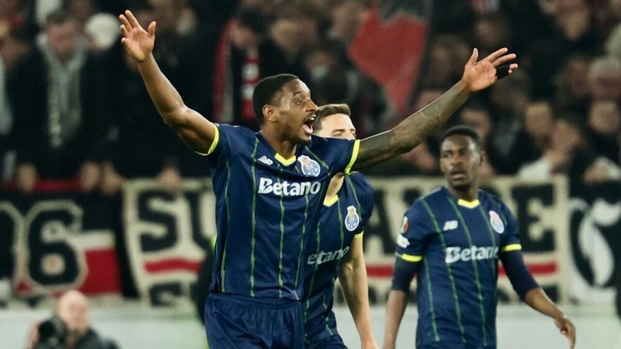 Evanilson celebra golo pelo FC Porto na Liga Europa