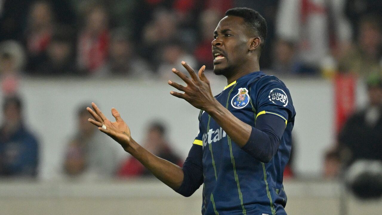 Zaidu, jogador do FC Porto, visado após cumprir o Ramadão