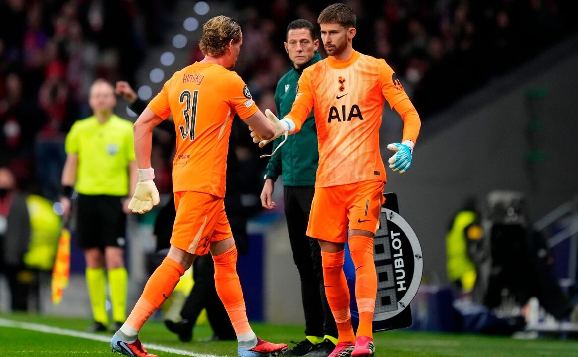 Kinsky pode regressar à baliza do Tottenham em breve