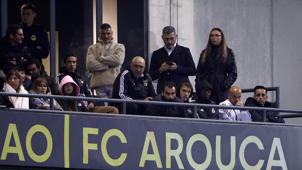 Lopes Cabral ficou na bancada durante o Arouca-Benfica