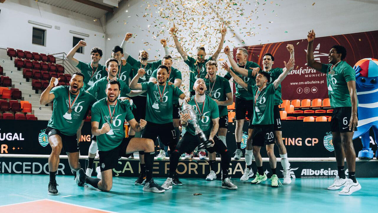 Sporting celebra conquista da Taça de Portugal de voleibol