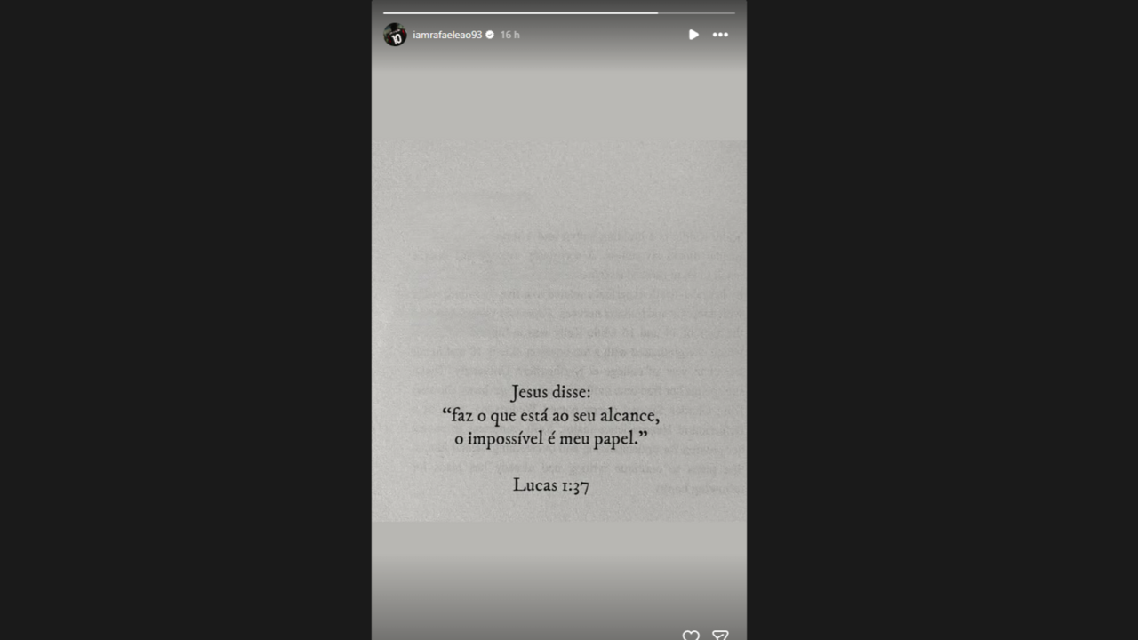 Rafael Leão partilha 'story' com citação bíblica