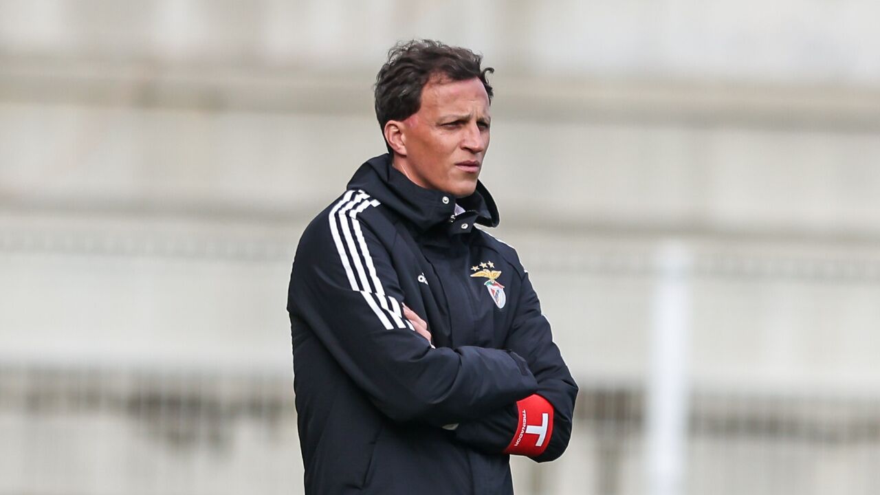 Vítor Vinha, treinador dos sub-19 do Benfica