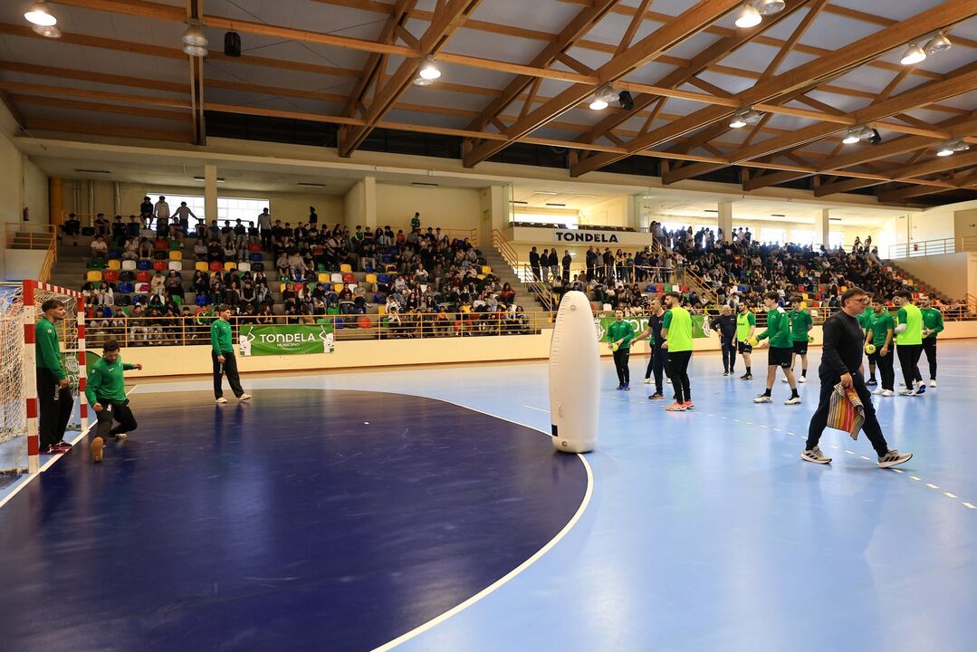 Gabriel Cavalcanti falha jogo de preparação em Tondela contra a República Checa